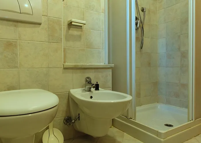 Rifugio Alpino L'ermitage Hostel Chamois