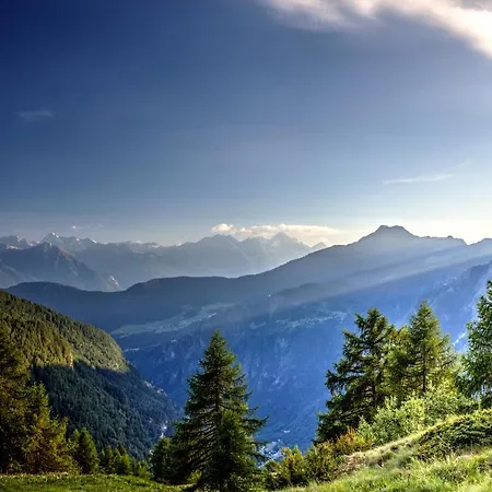 旅馆 Rifugio Alpino L'ermitage